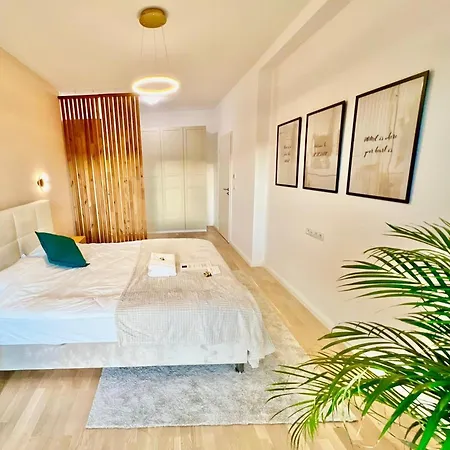 Apartman Golden Beryl By Selestate - Luxury & Mountain View