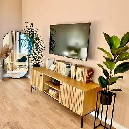 Golden Beryl By Selestate - Luxury & Mountain View Apartman Brassó